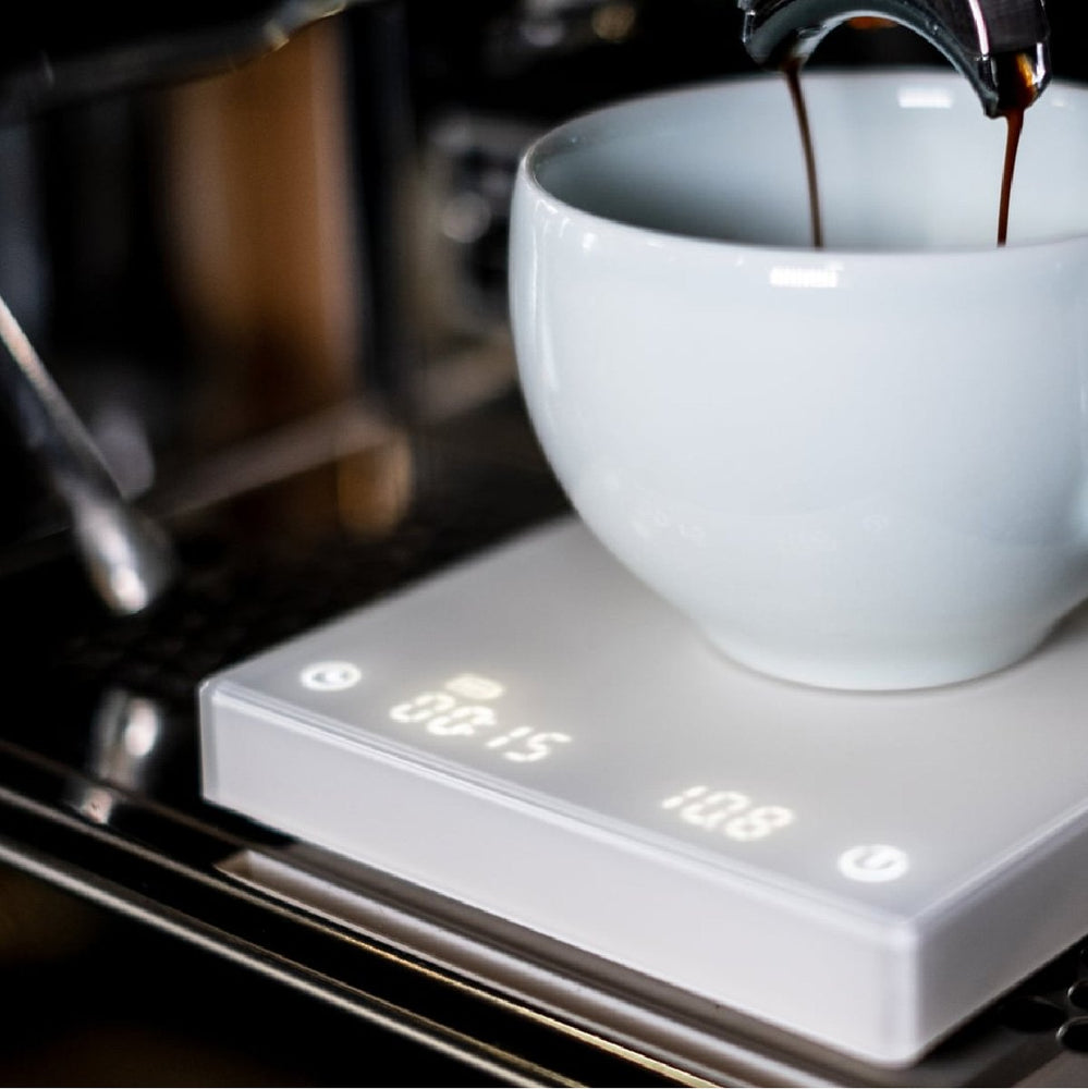 
            
                Load image into Gallery viewer, Timemore Black Mirror Basic Coffee Scale White
            
        